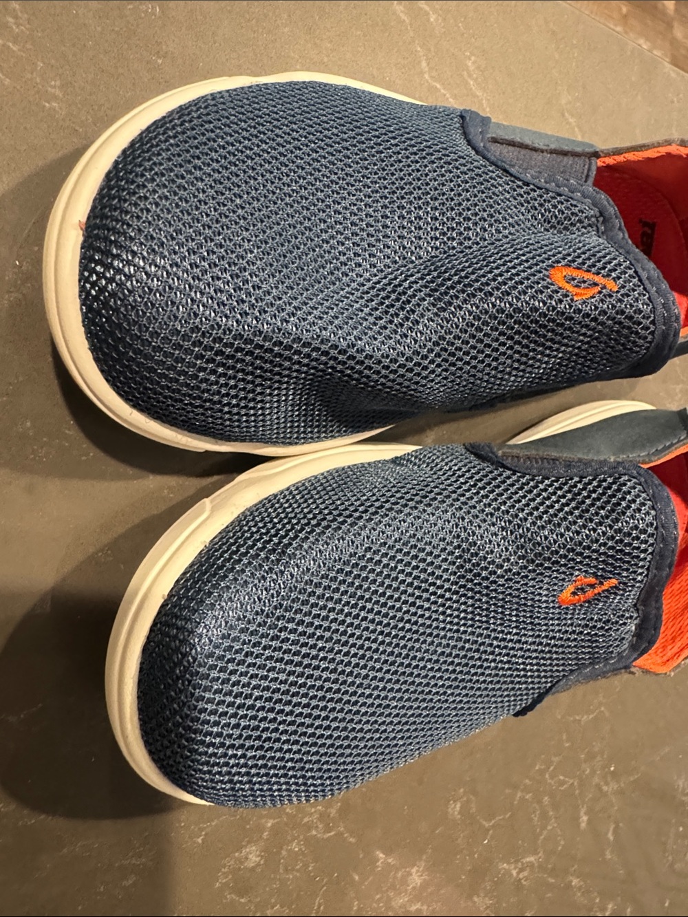 NEVER WORN OluKai Kids Slip-On Sneakers in Navy with Orange